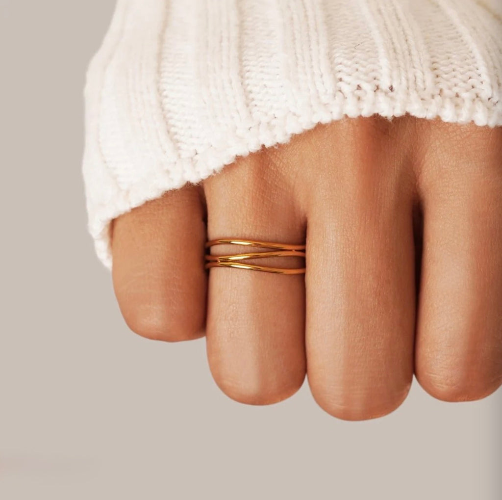 Infinity ring