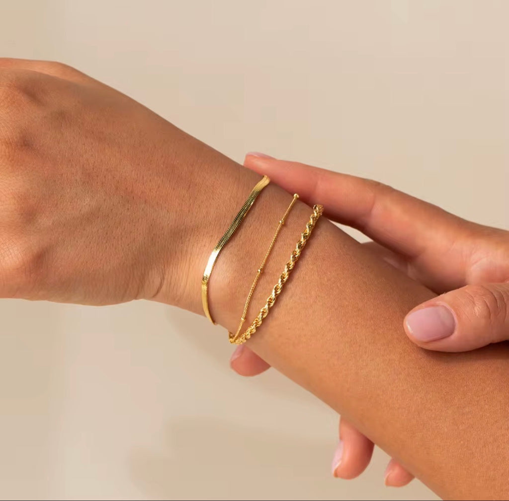 Dainty Bracelet