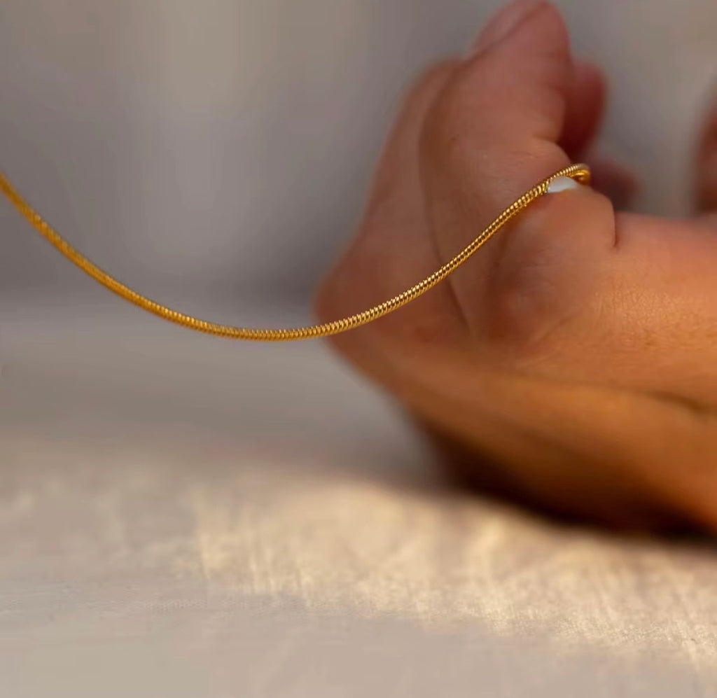 Essential Necklace