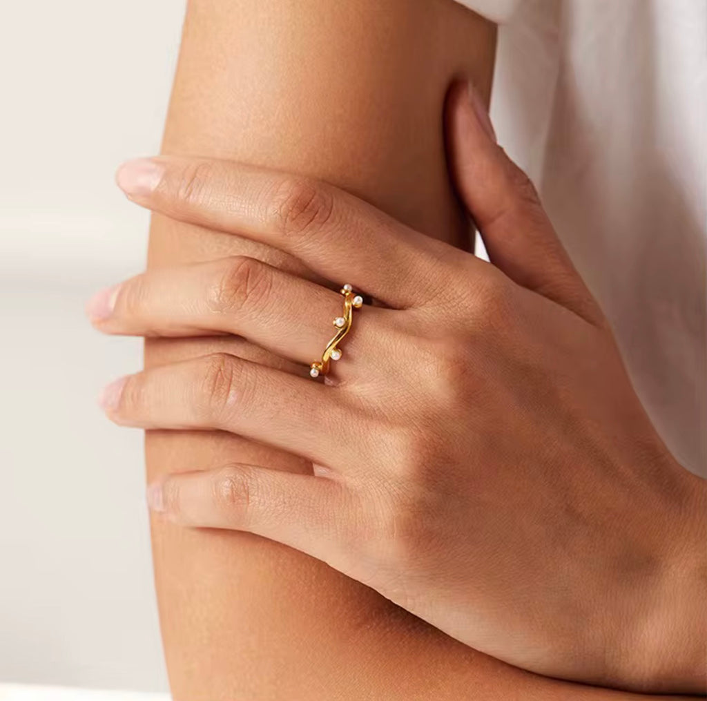 Ocean Band Ring