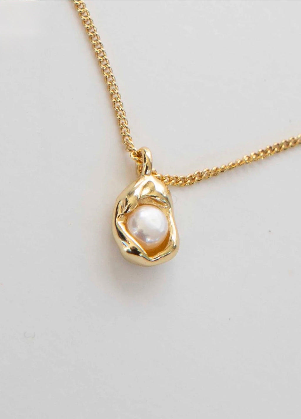 Isla Gold Necklace