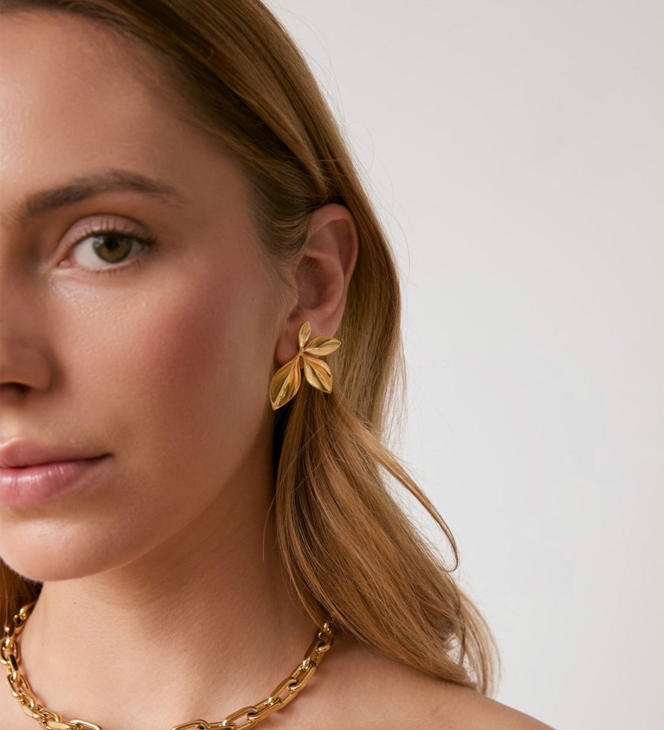 Sophia Gold Earrings
